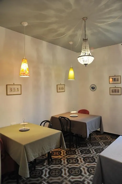 Erasmo Rooms & Breakfast Finale Ligure