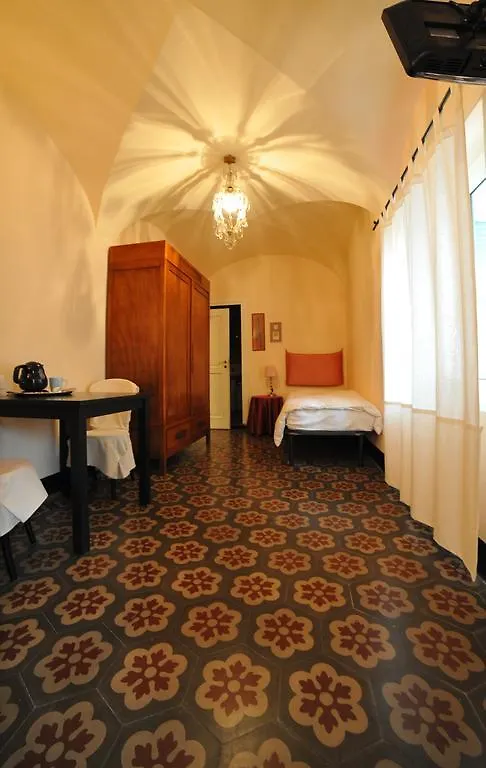 Erasmo Rooms & Breakfast Finale Ligure
